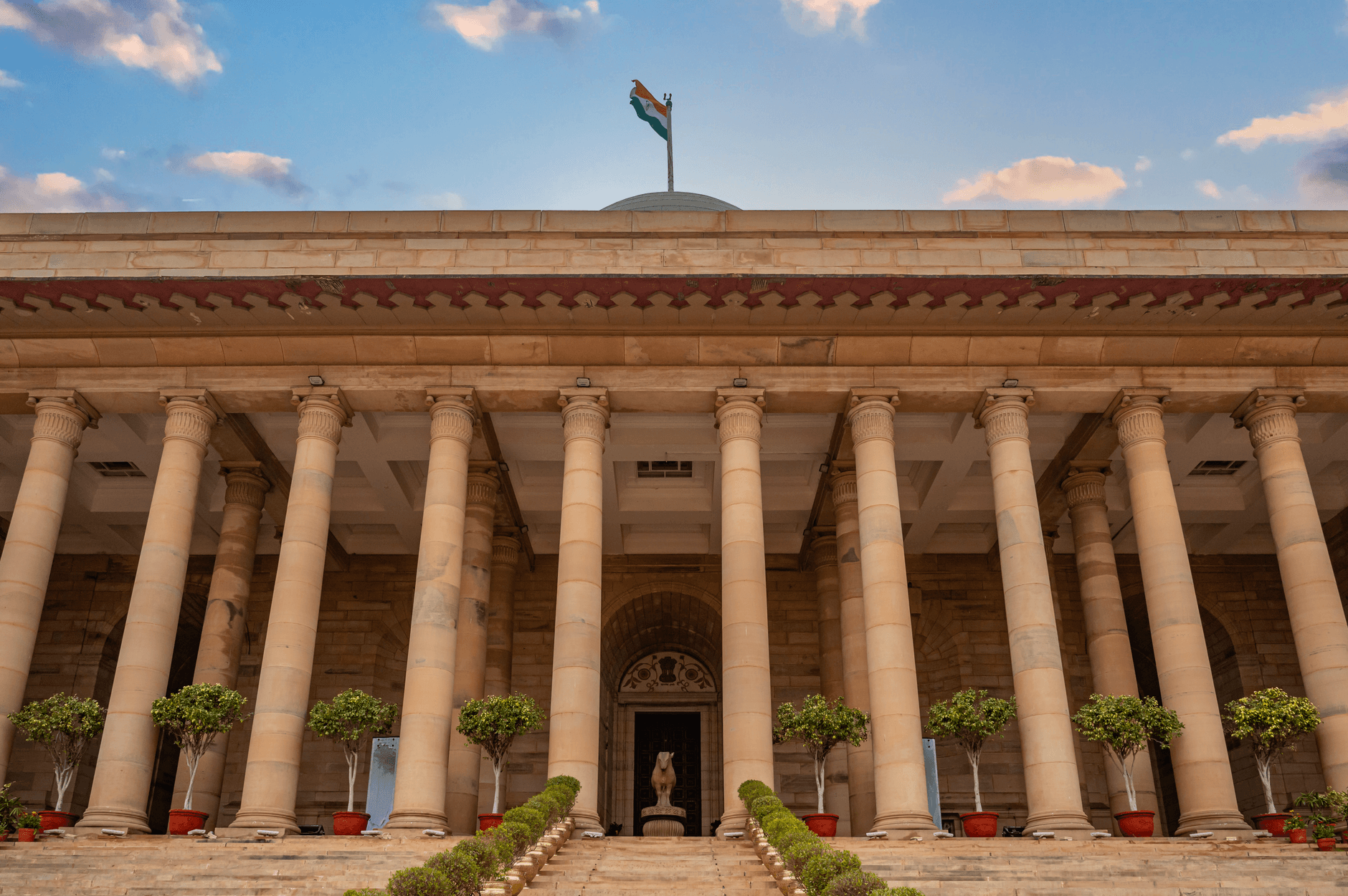 Server Solutions for Government Projects for businesses in Delhi