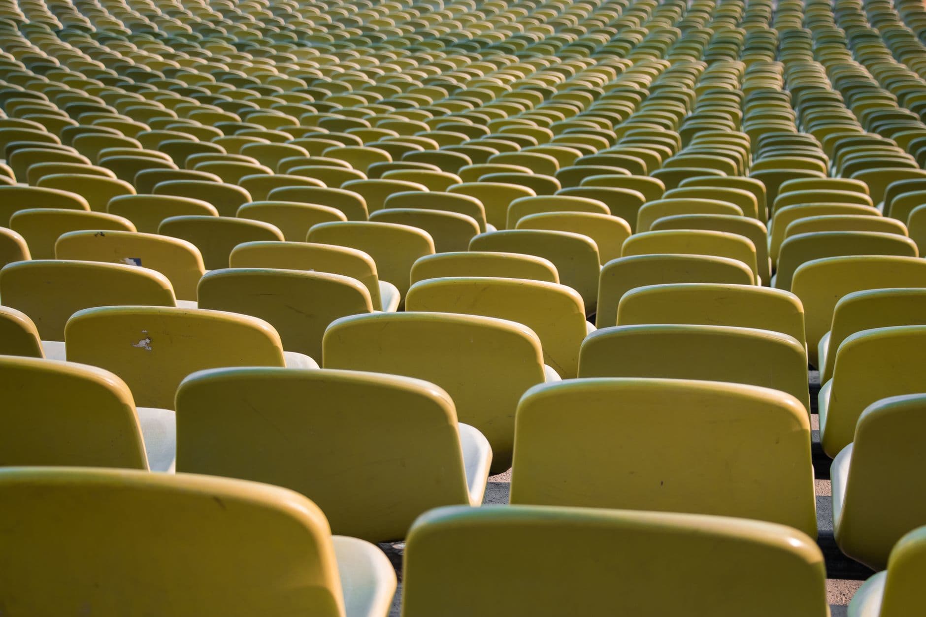 VPS Hosting for Ticket Booking Software in Delhi
