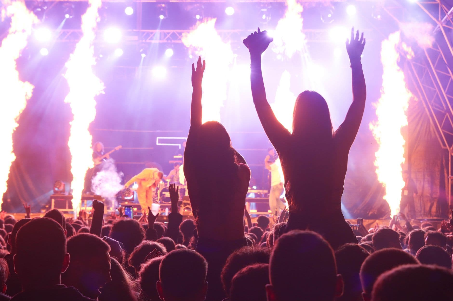VPS Hosting for Ticket Booking Software for businesses in Thane