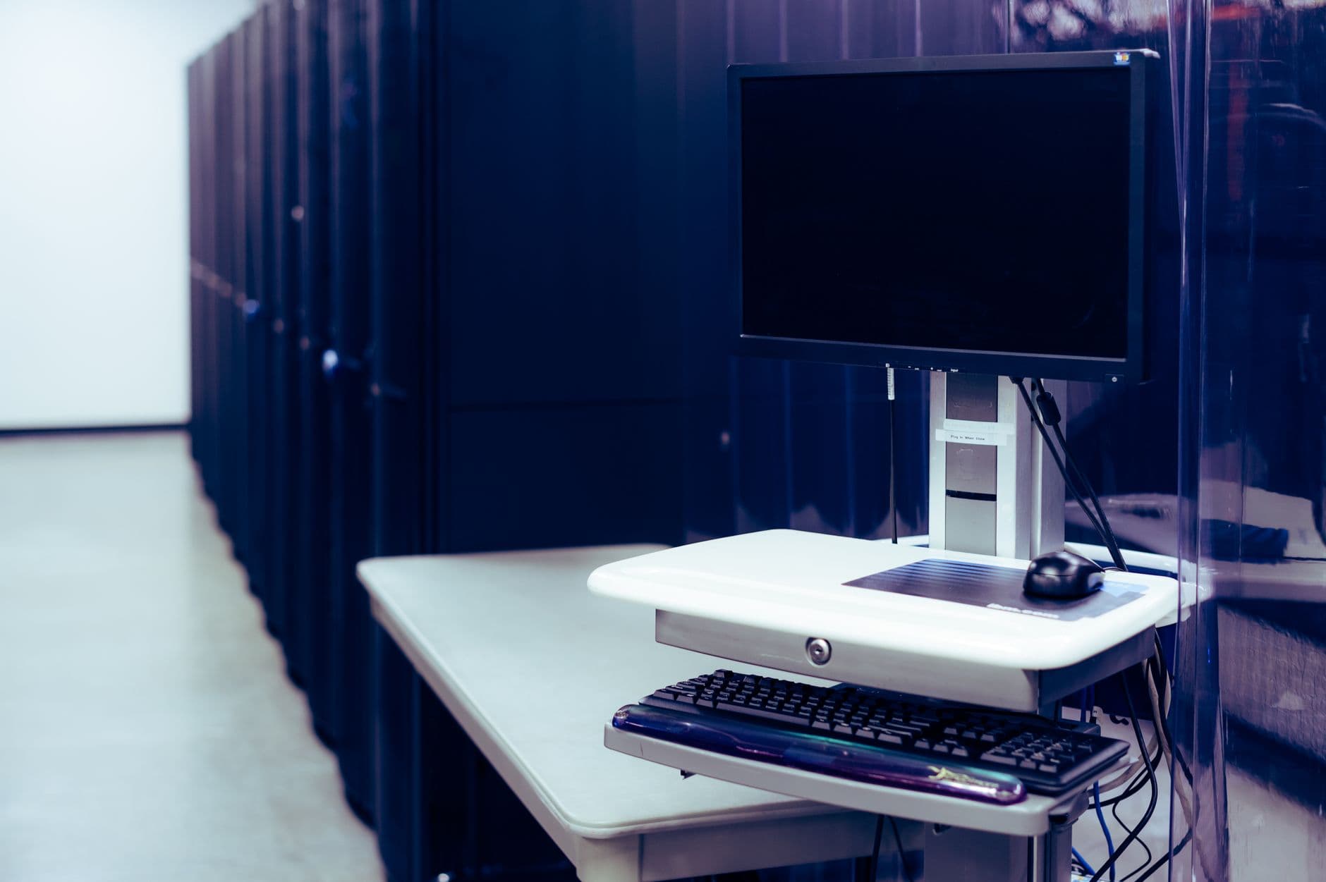 Windows Server in Adampur